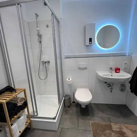 Gemuetliche 3-Zimmer-Wohnung Mit Panoramablick Und Kostenlosem Ueberdachten Parkplatz Winterberg Exterior foto