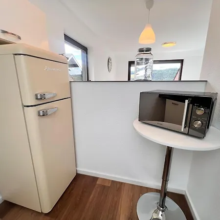 Gemuetliche 3-Zimmer-Wohnung Mit Panoramablick Und Kostenlosem Ueberdachten Parkplatz Winterberg Exterior foto