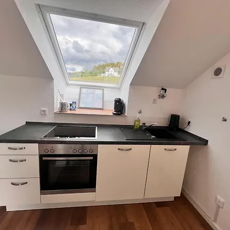 Gemuetliche 3-Zimmer-Wohnung Mit Panoramablick Und Kostenlosem Ueberdachten Parkplatz Winterberg Exterior foto