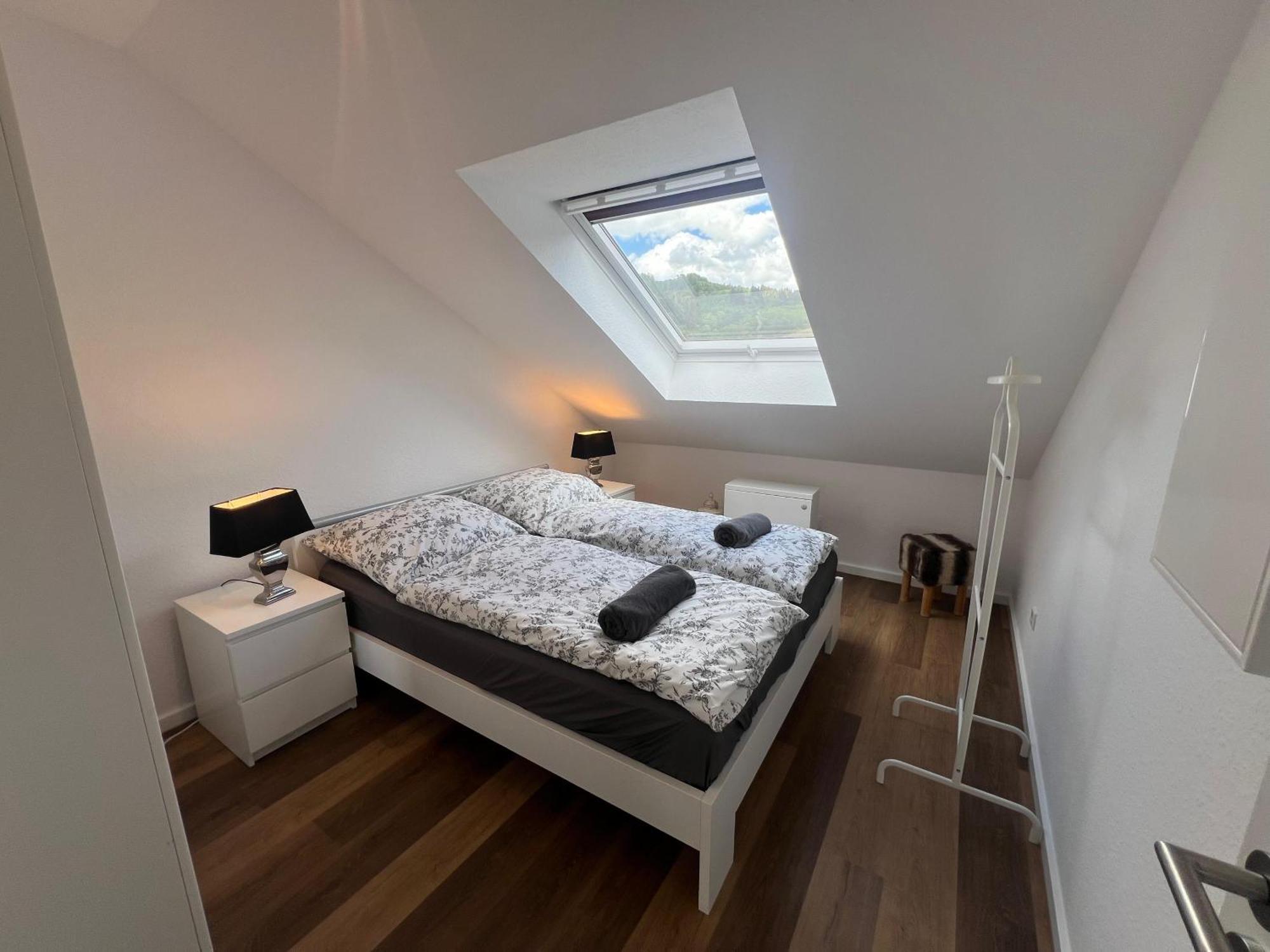 Apartment Gemuetliche 3-zimmer-wohnung Mit Panoramablick Und Kostenlosem Ueberdachten Parkplatz Winterberg